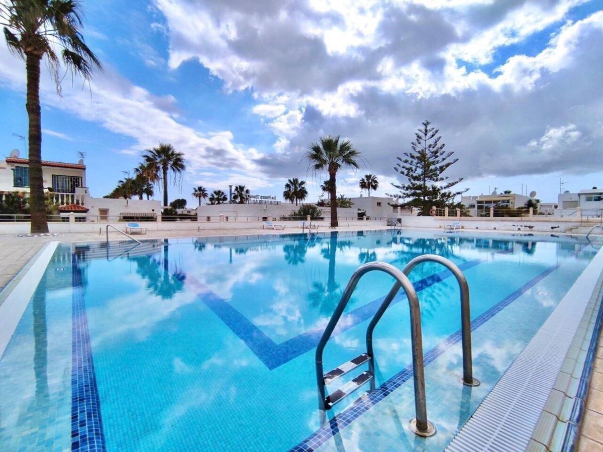 فيلا Bungalo Santa Ana طوستا ديل سيلونثيو المظهر الخارجي الصورة
